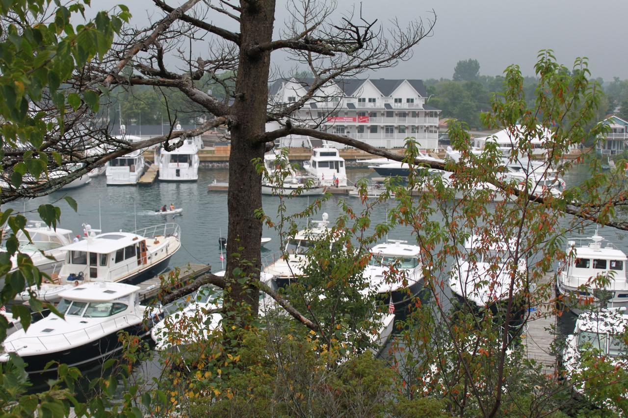 Sportsman'S Inn Resort & Marina Killarney Extérieur photo